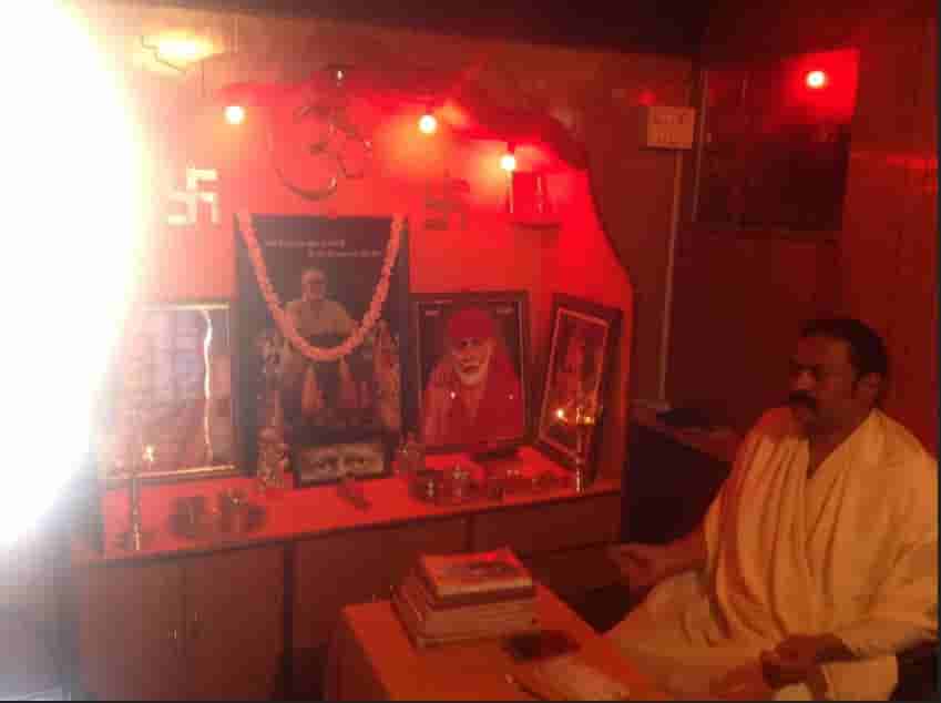 Om Sri Sai Astrologer in Bangalore at Justastrologers.com
